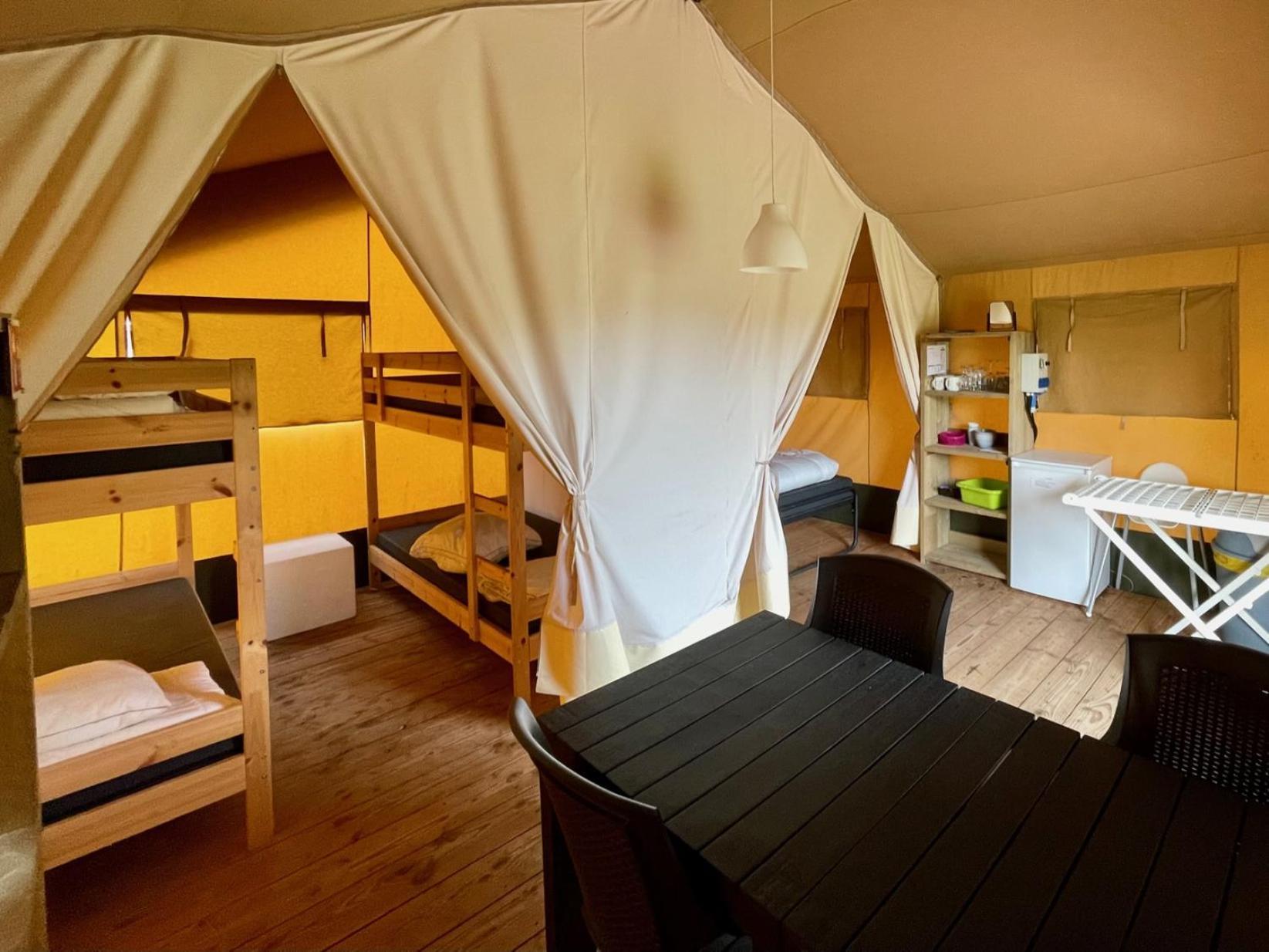 Safaritent At Camping Gt Keiheuvel Balen 部屋 写真